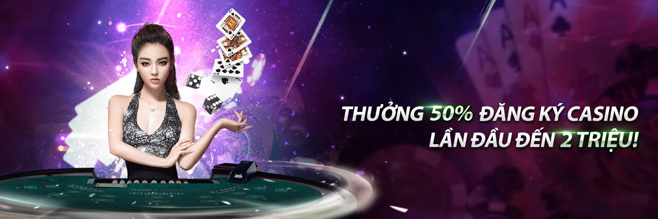 Sảnh casino hy88 hiện đang mở sôi động với các bàn chơi và chip vàng lấp lánh.